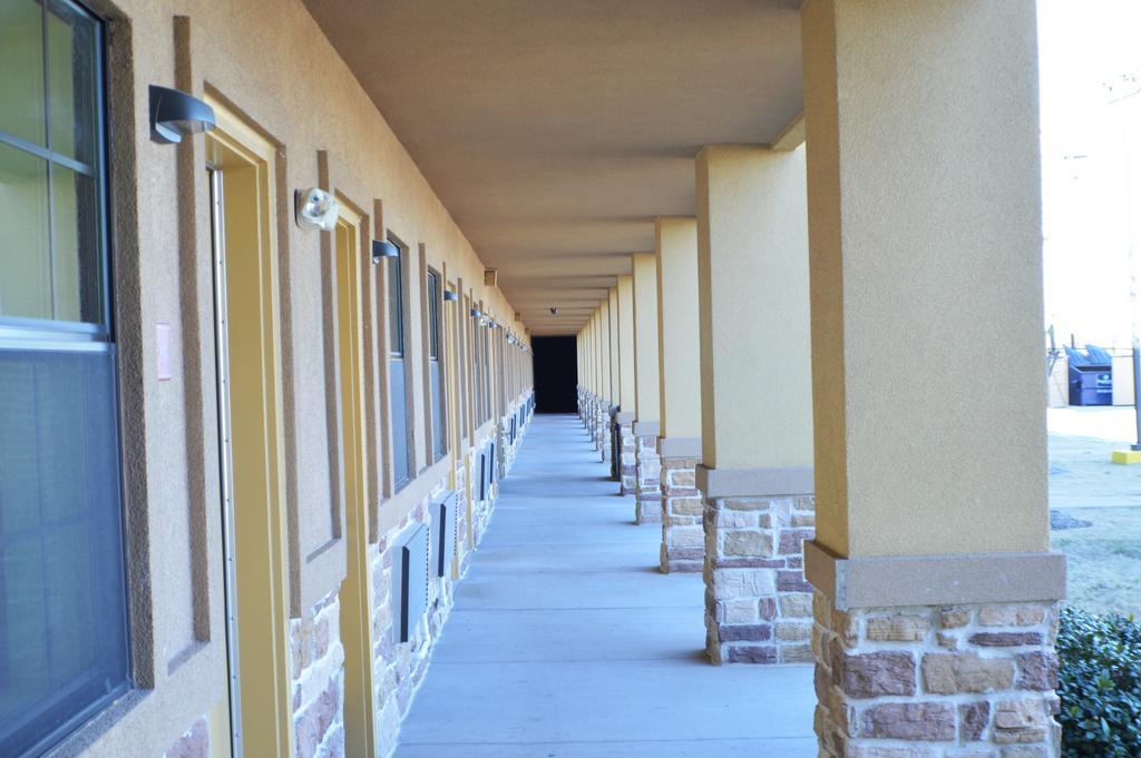 Scottish Inns Fort Worth Buitenkant foto